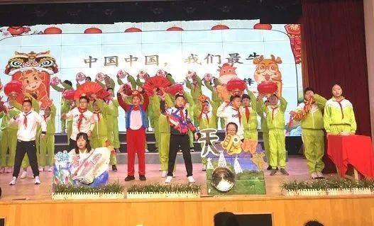 五彩果冻大相连